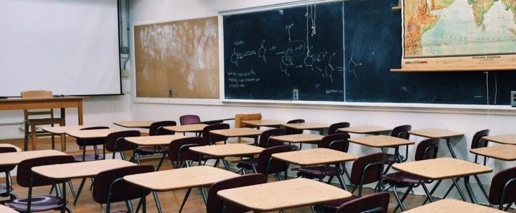 Jetzt für höhere Schulabschlüsse und schulische Ausbildungen anmelden